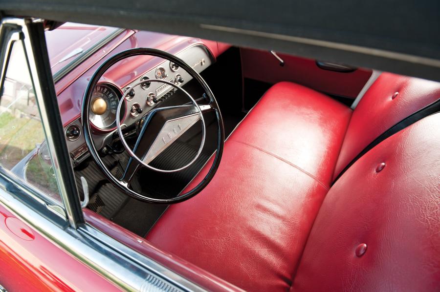  Ford Custom DeLuxe Convertible 1951 года  (фото 46 из 71)